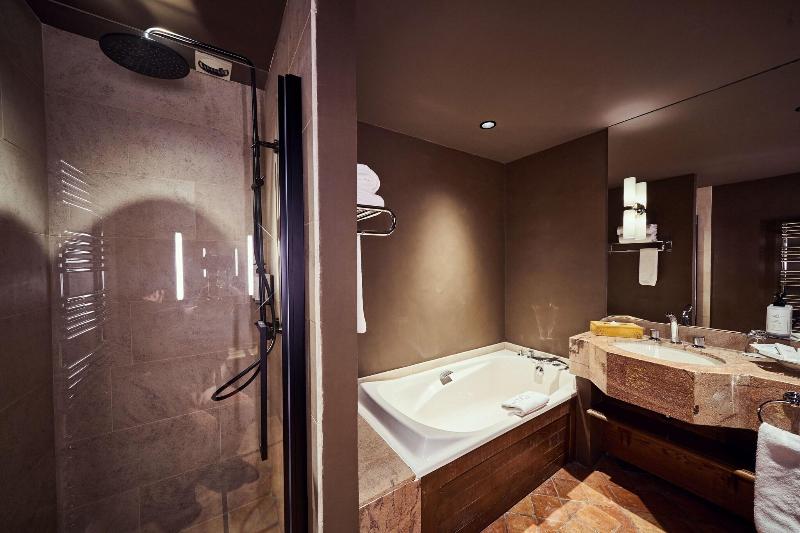 Relais Bernard Loiseau image