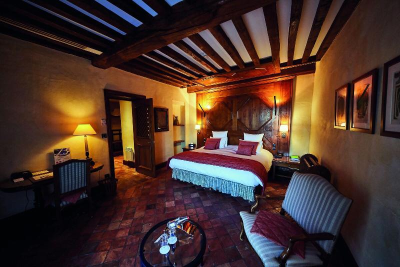 Relais Bernard Loiseau image