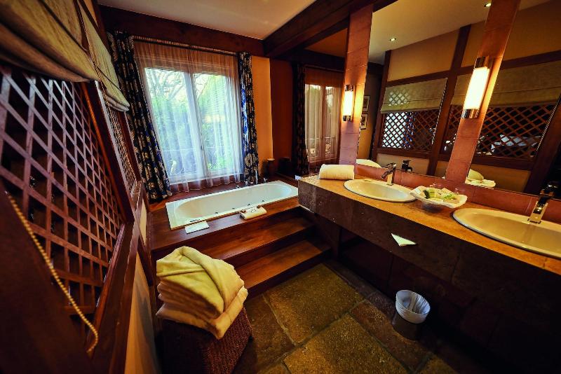 Relais Bernard Loiseau image