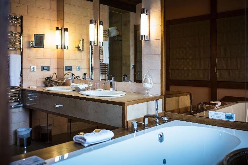 Relais Bernard Loiseau image
