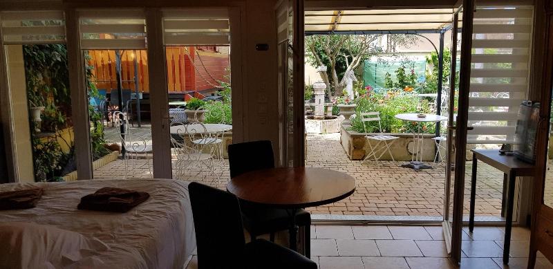 Maison d'Hôtes Le 6 Bis image