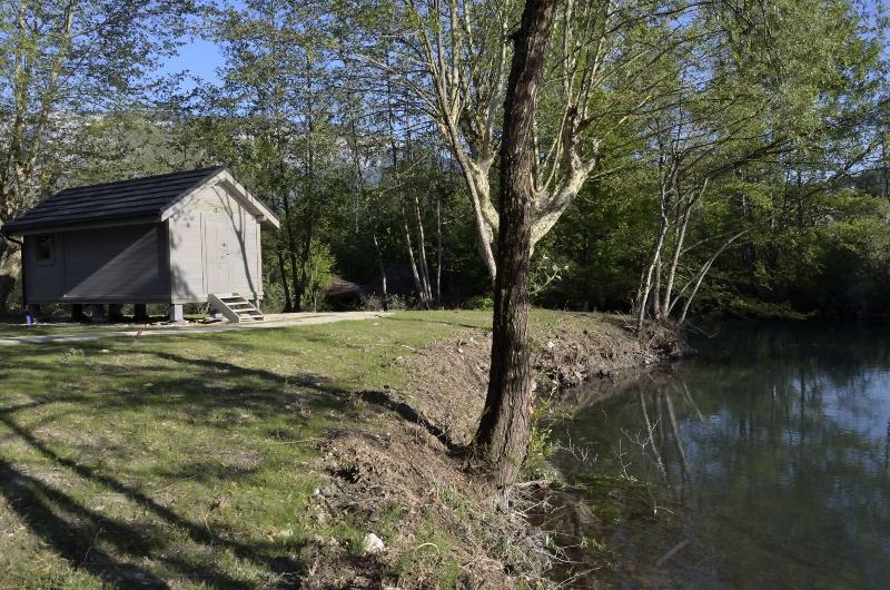 Les Lodges Du Lac image