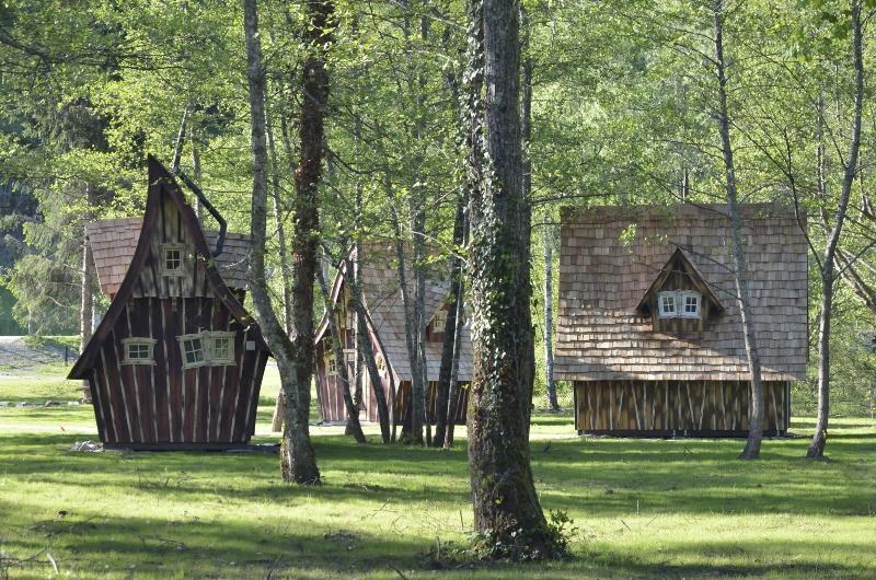 Les Lodges Du Lac image
