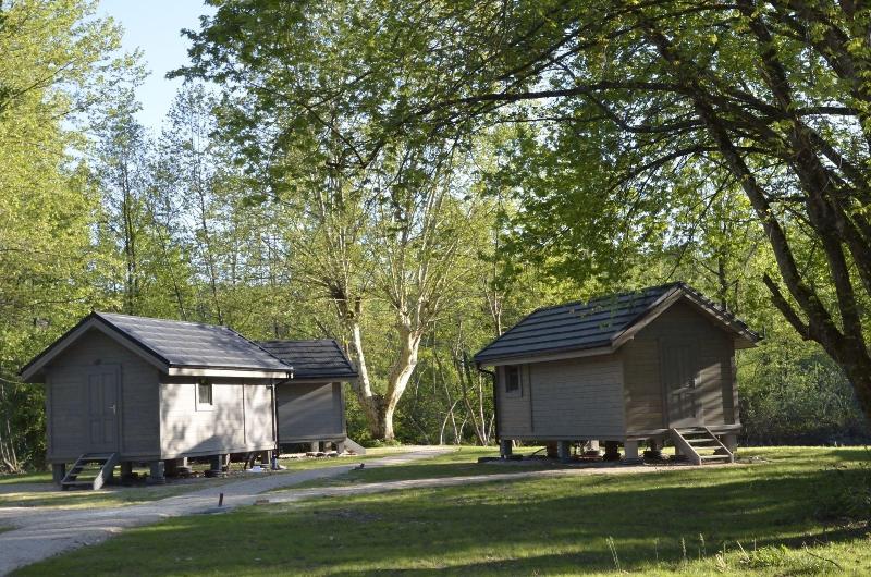Les Lodges Du Lac image