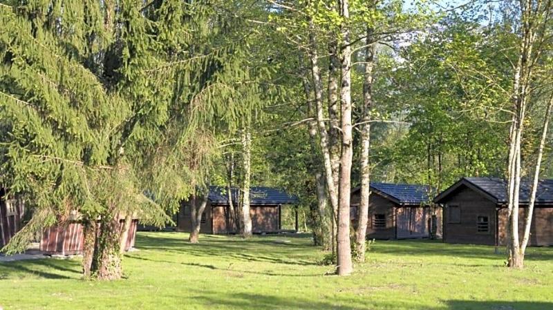 Les Lodges Du Lac image