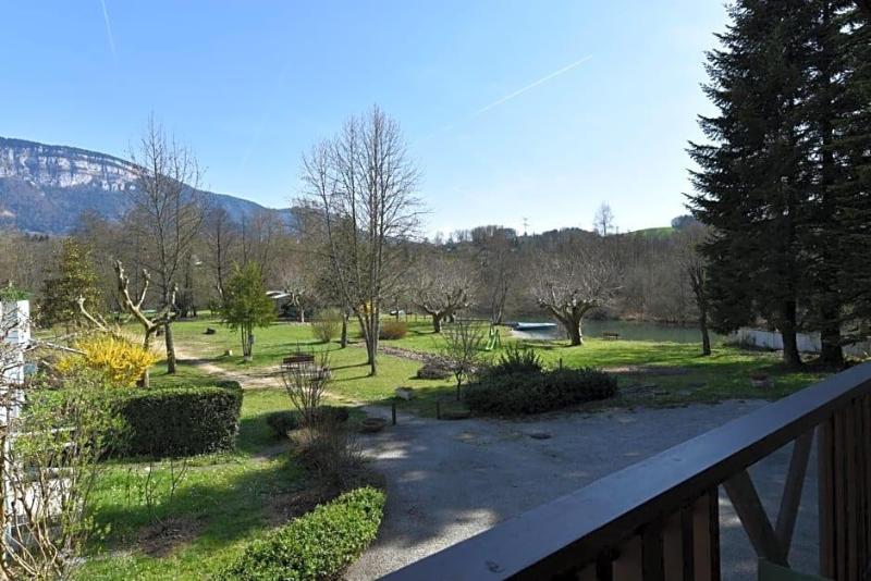 Les Lodges Du Lac image