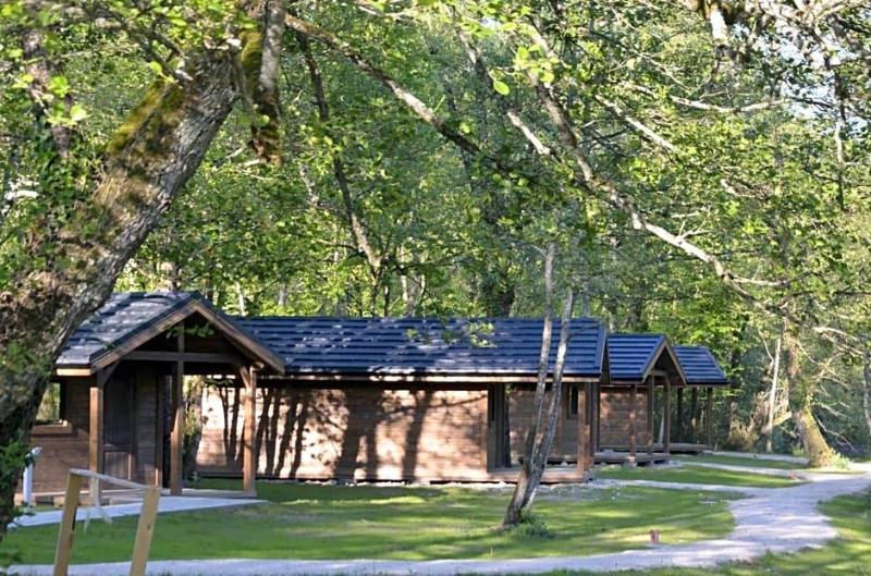 Les Lodges Du Lac image
