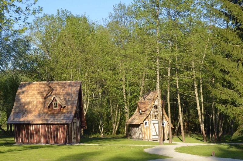 Les Lodges Du Lac image