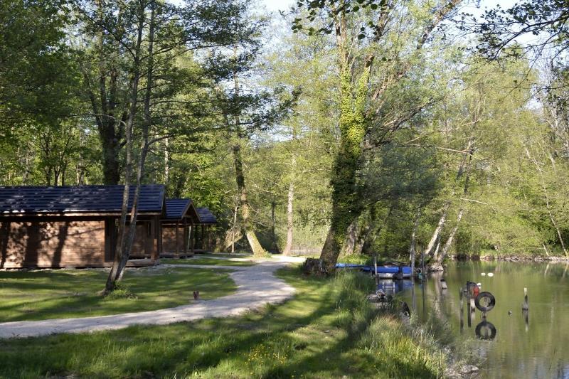 Les Lodges Du Lac image