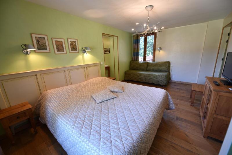 Les Lodges Du Lac image