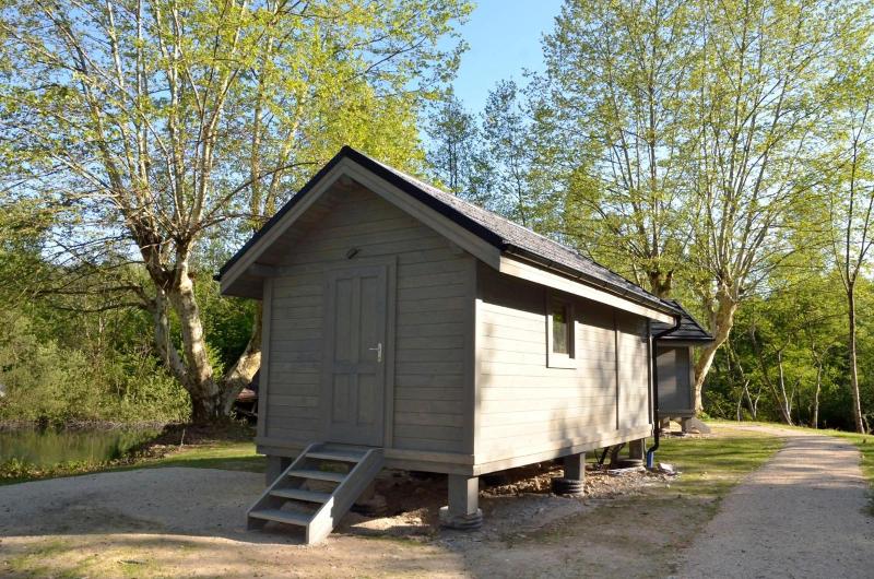 Les Lodges Du Lac image