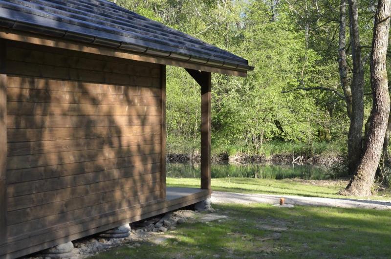 Les Lodges Du Lac image