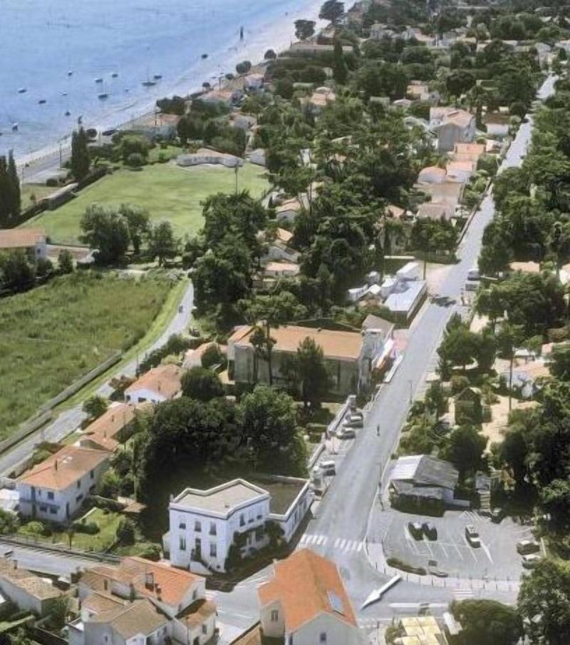 Hôtel Les Pins image