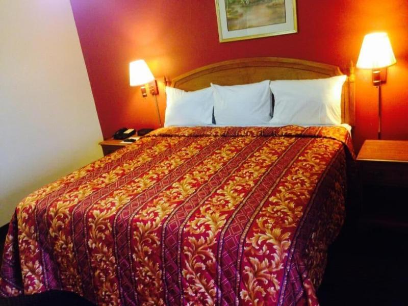Voyager Inn image 7