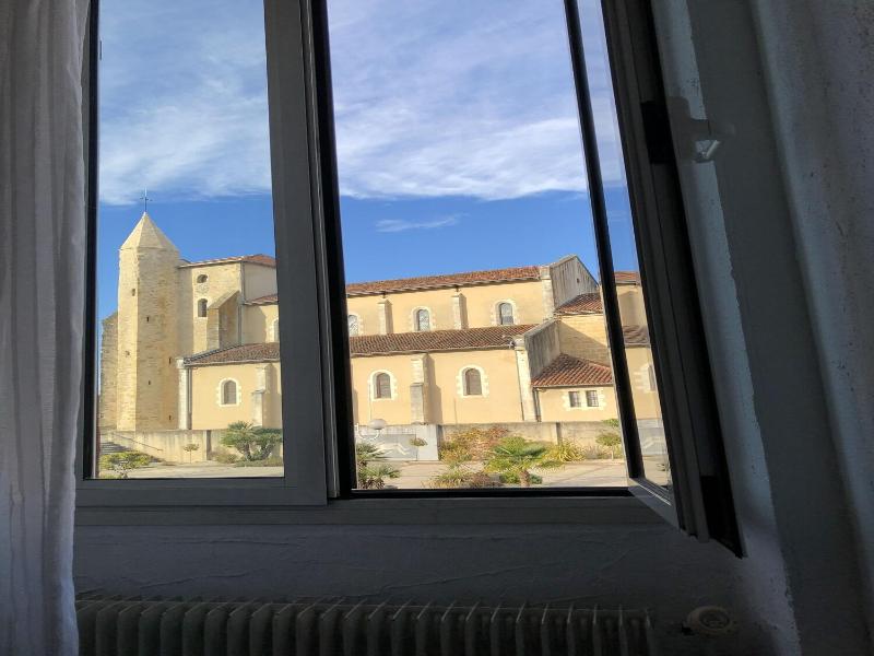 Le Bon Geours image