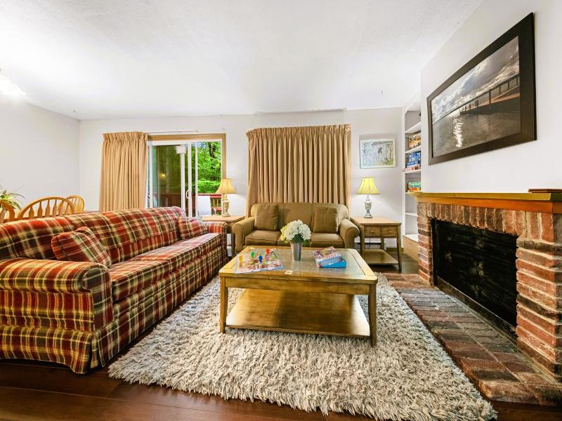 Evergreen Valley Inn image