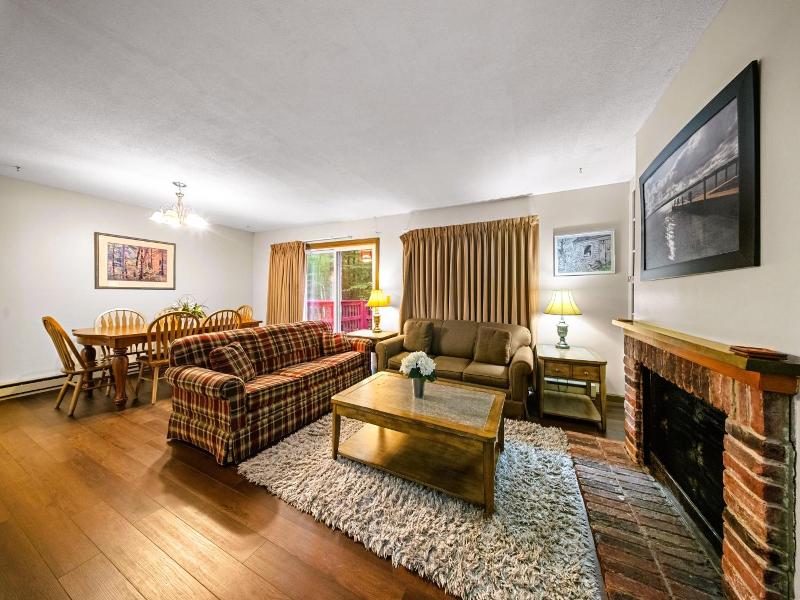 Evergreen Valley Inn image