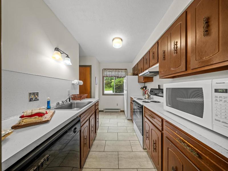 Evergreen Valley Inn image