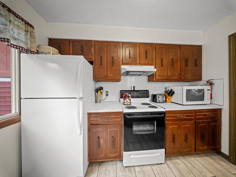 Evergreen Valley Inn image