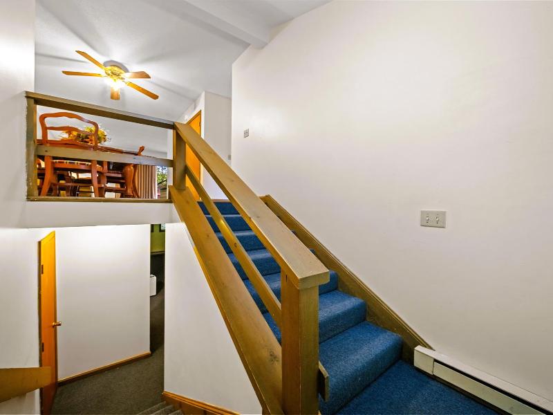 Evergreen Valley Inn image