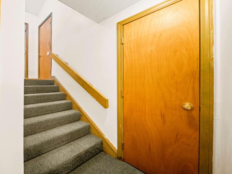 Evergreen Valley Inn image