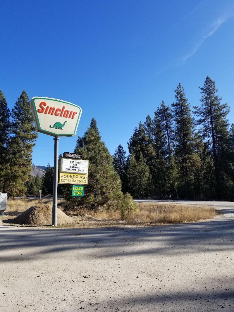 Sourdough Lodge — general view