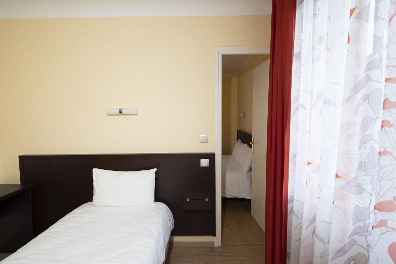 Logis Hotel de France image