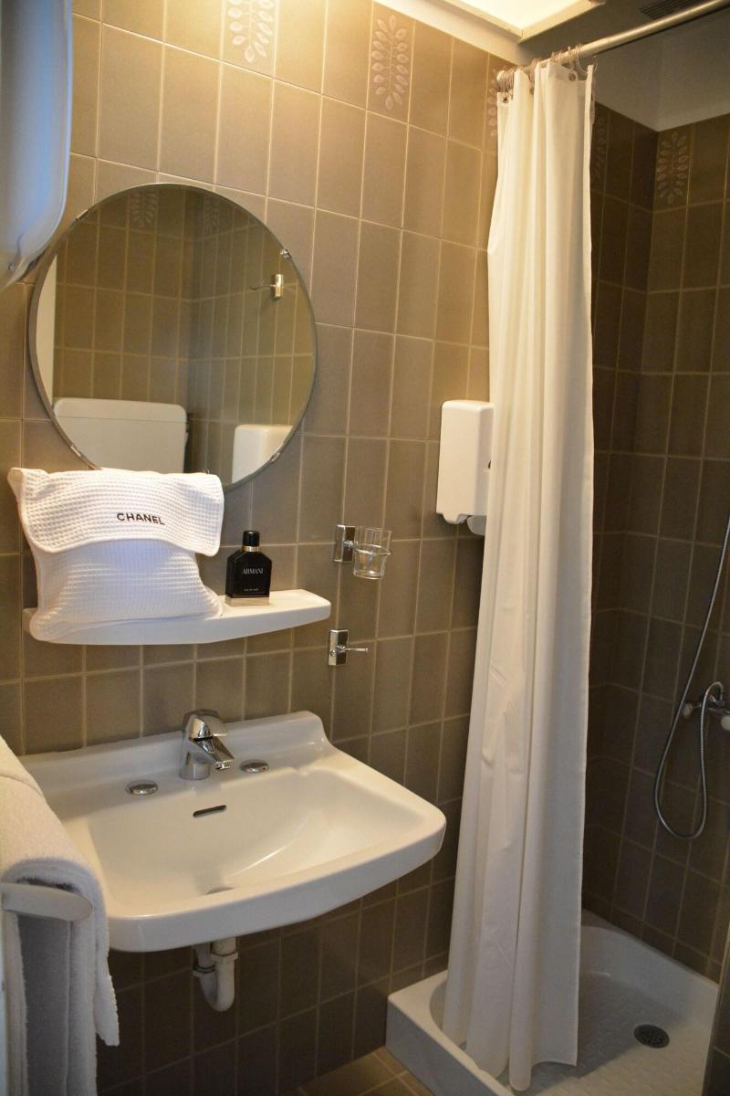 Logis Hotel de France image