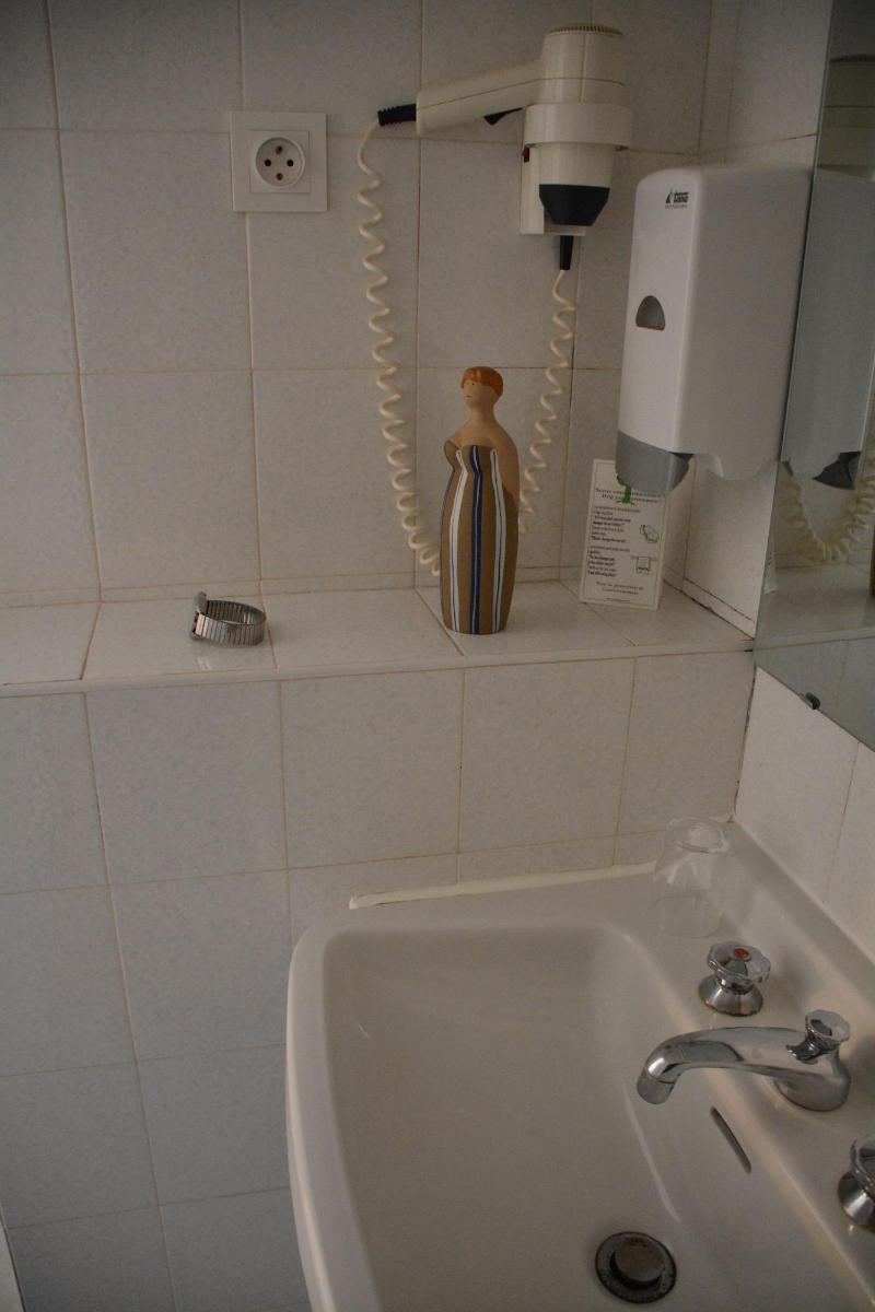 Logis Hotel de France image