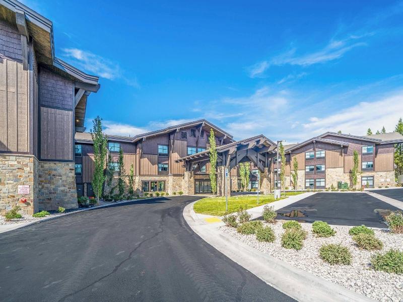 Springhill Suites By Marriott Island Park Yellowst image