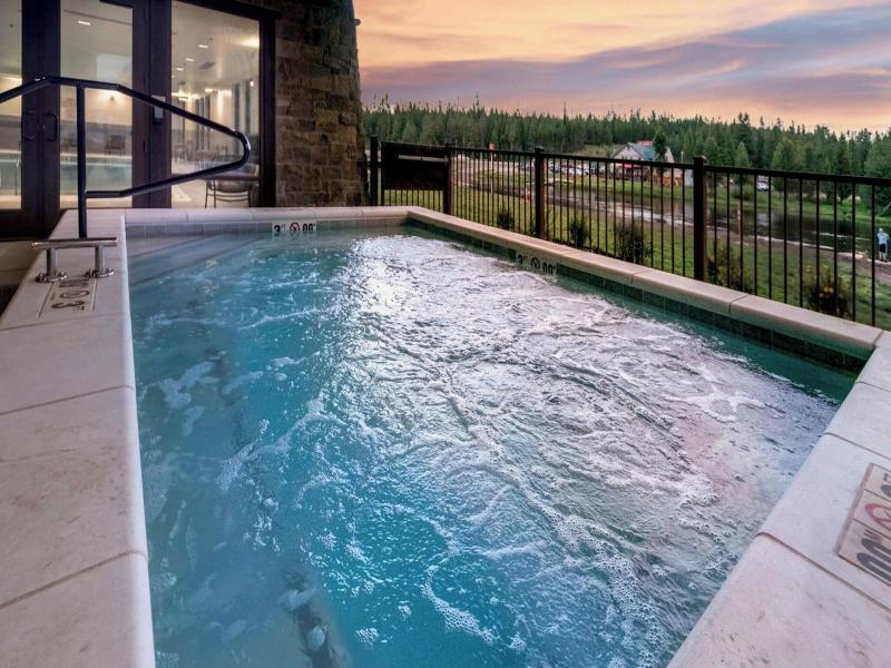 Springhill Suites By Marriott Island Park Yellowst image