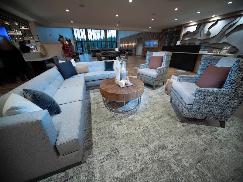 Springhill Suites By Marriott Island Park Yellowst image