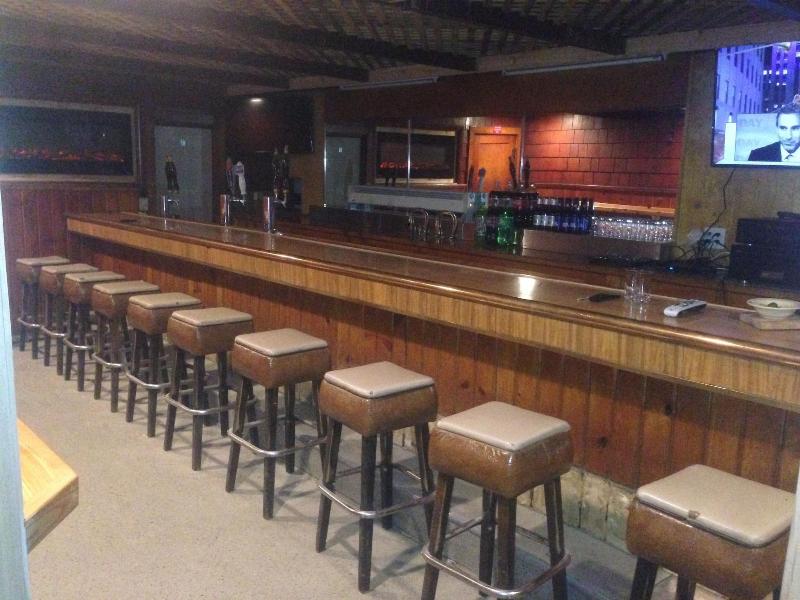 Silver Horseshoe Inn image