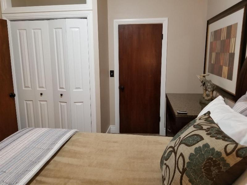 Silver Horseshoe Inn image