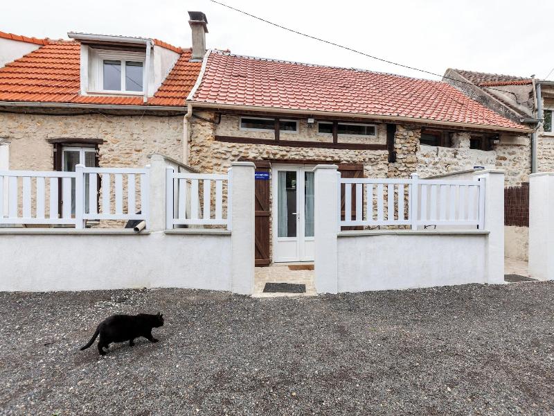 Cedric Guesthouse image