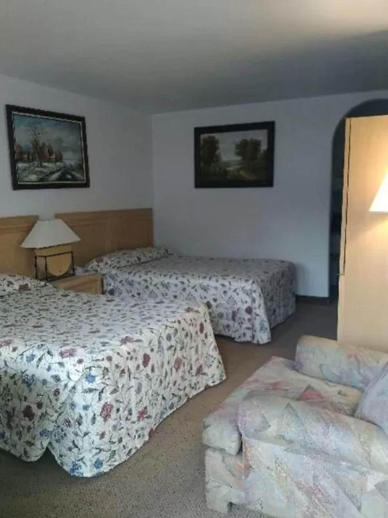 Sierra Inn image