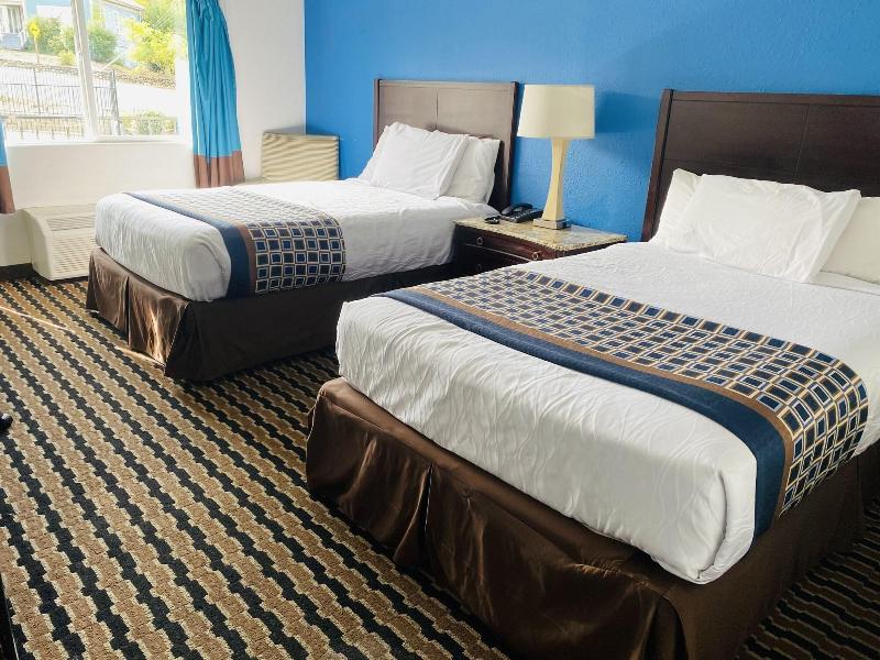 Sierra Inn image