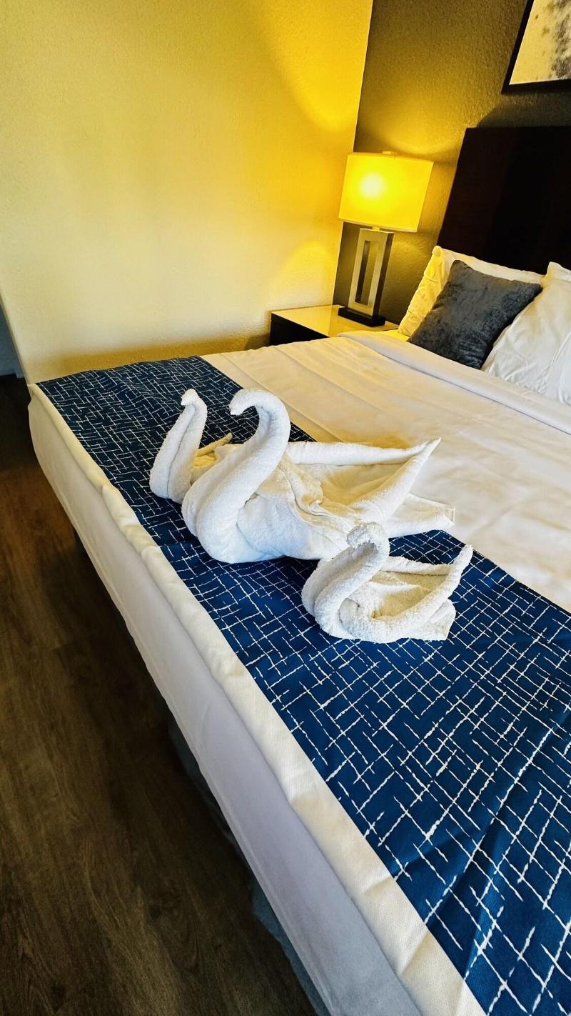 Sierra Inn image