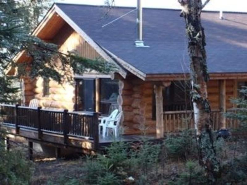 Cascade Lodge — general view