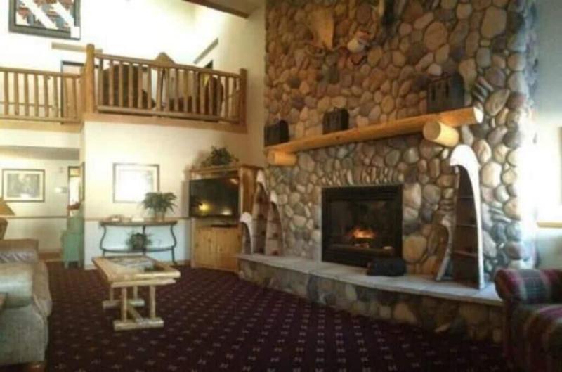 Oveson Pelican Lake Resort And Inn image 9