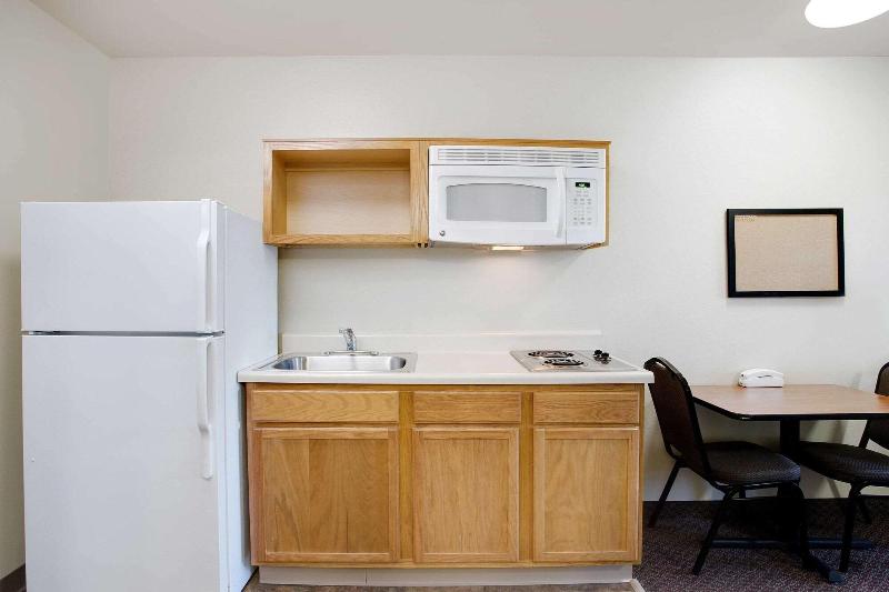 WoodSpring Suites Baton Rouge East I-12 image