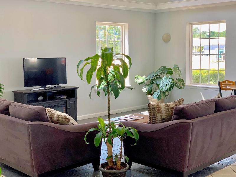 Key West Inn - Childersburg image