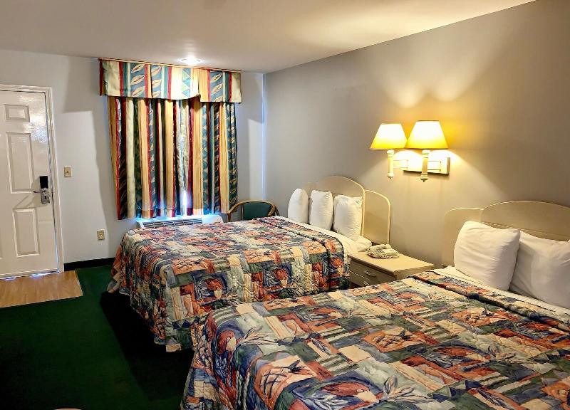Key West Inn - Childersburg image