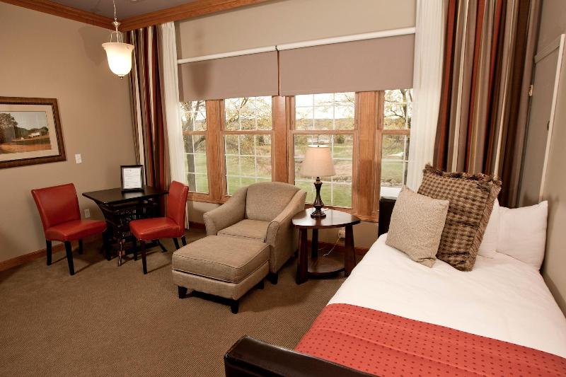 Geneva National Resort image
