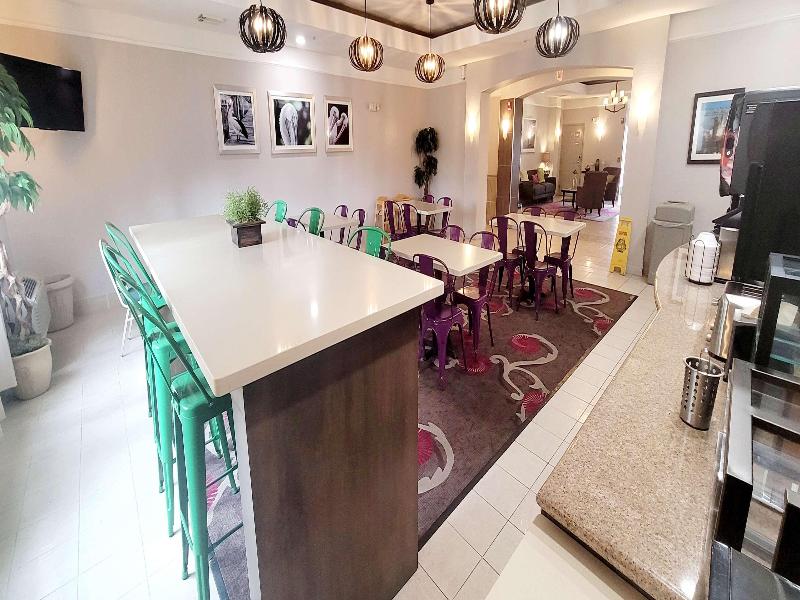 Kemah Edgewater Hotel SureStay Collection by BW image