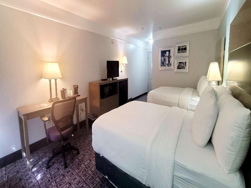 Kemah Edgewater Hotel SureStay Collection by BW image