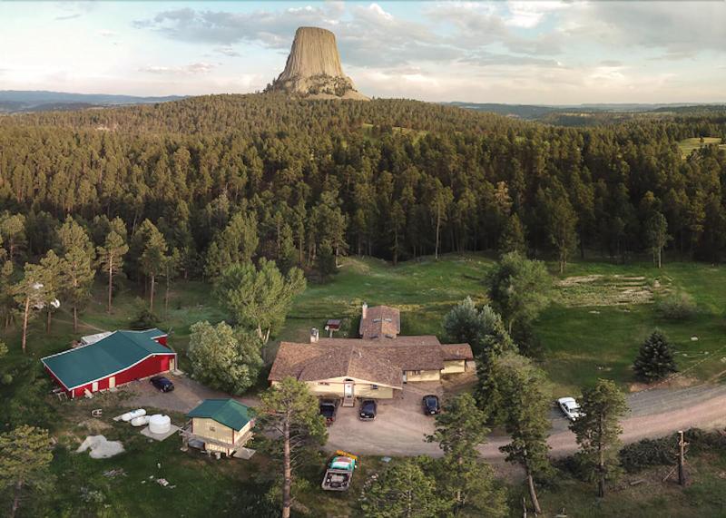 Devils Tower Lodge image