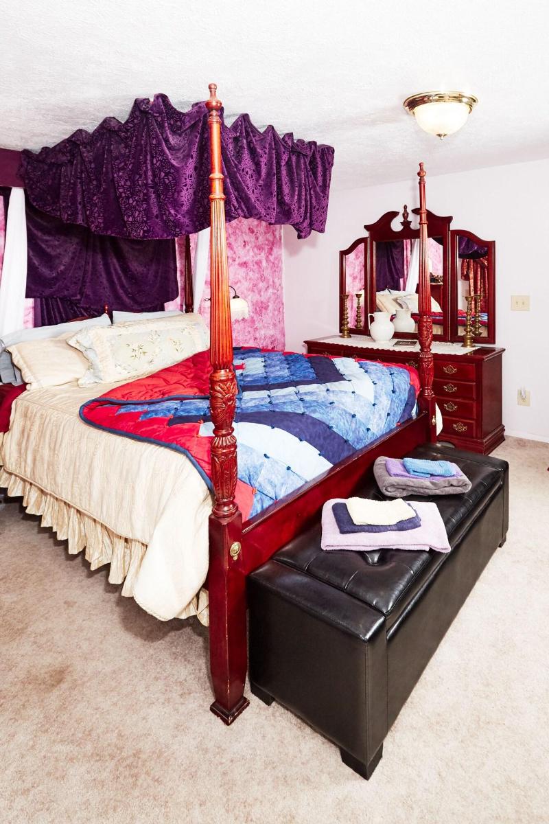 Devils Tower Lodge image
