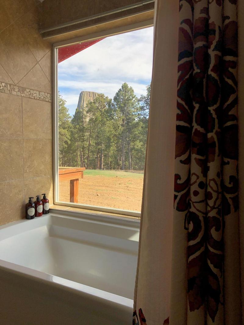 Devils Tower Lodge image