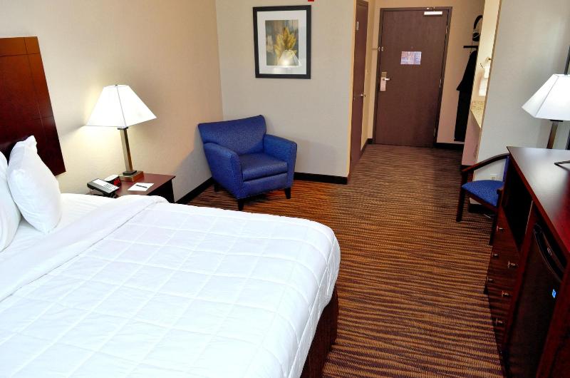 Cobblestone Inn & Suites - Monticello image